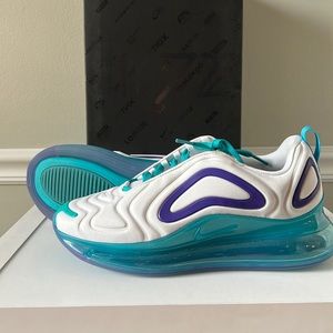 Womens air max 720, size 8. White/teal/purple